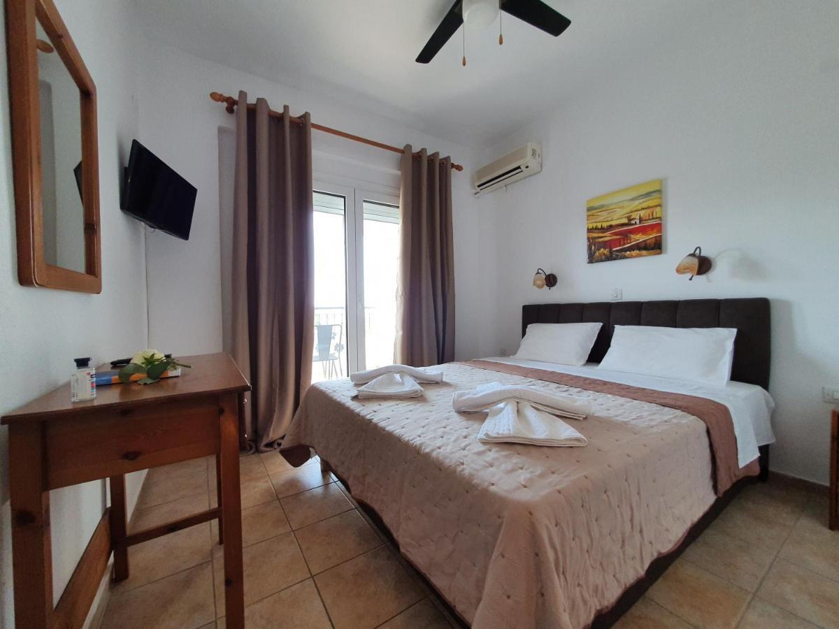 Hotel Pefko 新马尔马拉斯 外观 照片